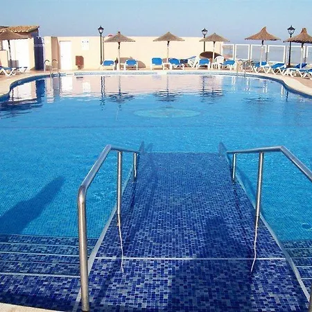 Universal Marques Hotel